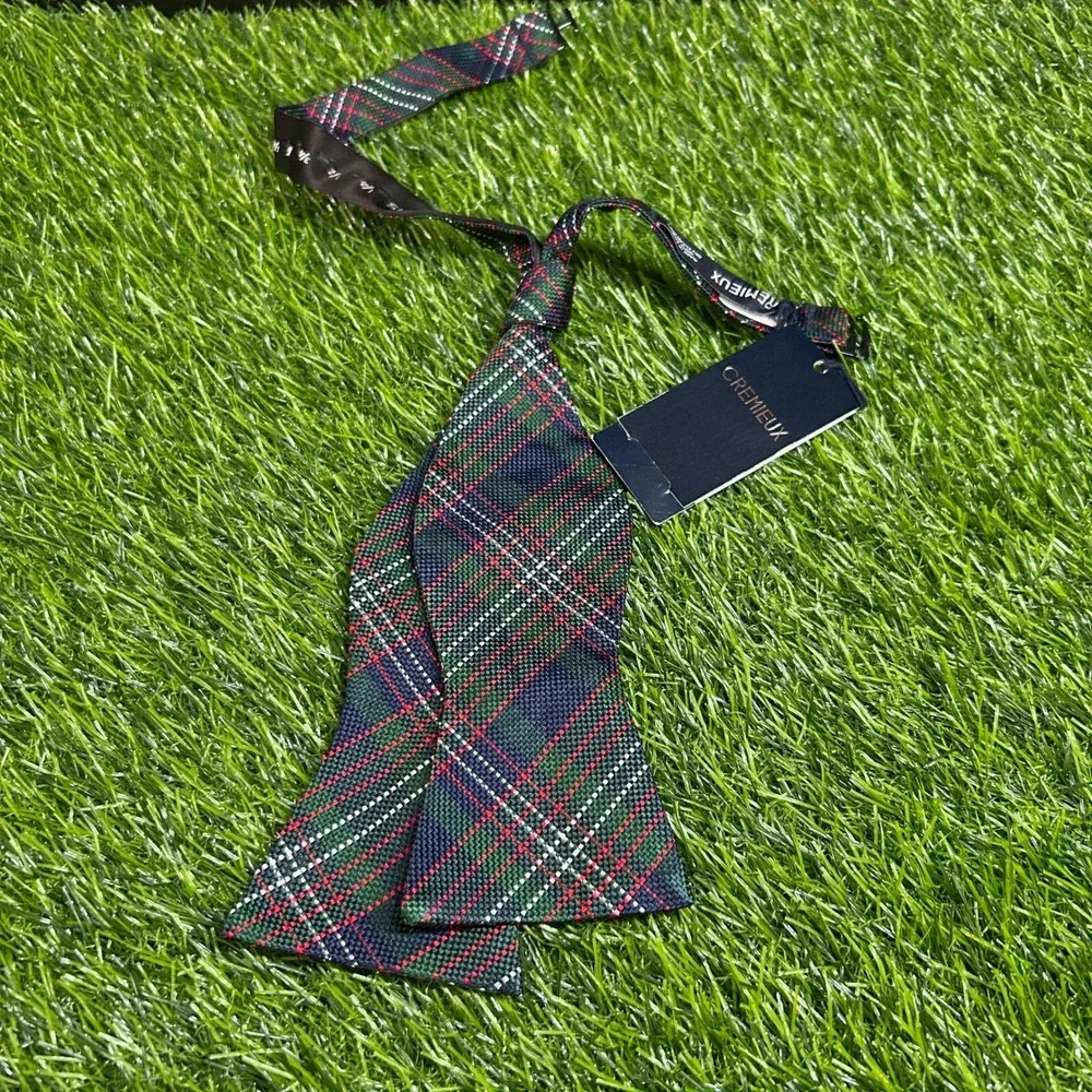 Cremieux Plaid Silk Bow Tie Mens One Size Green Red Blue Adjustable Formal NWT
